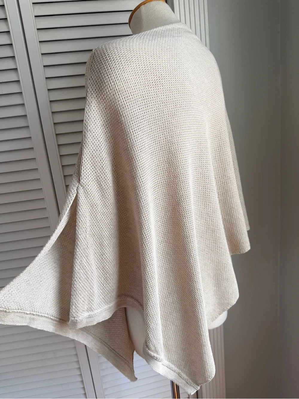 🤎 We Are AMMA Natural Cocoon Neutral Oatmeal Color Nursing Cover Shawl Wrap